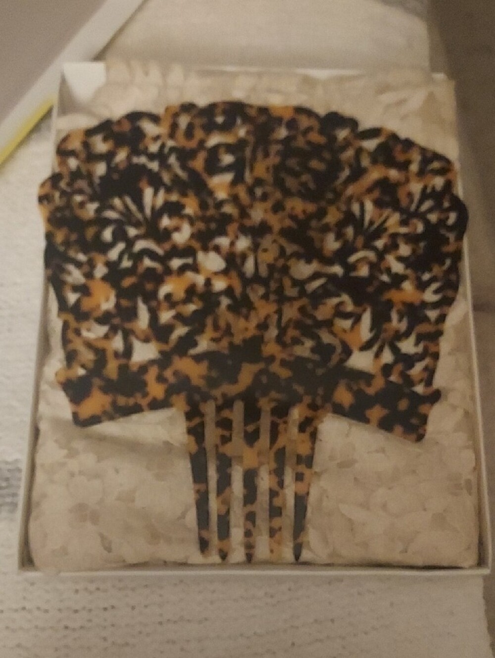 Vintage foe tortoise shell hair comb with a lace Vail  80 L By 44 Inches W